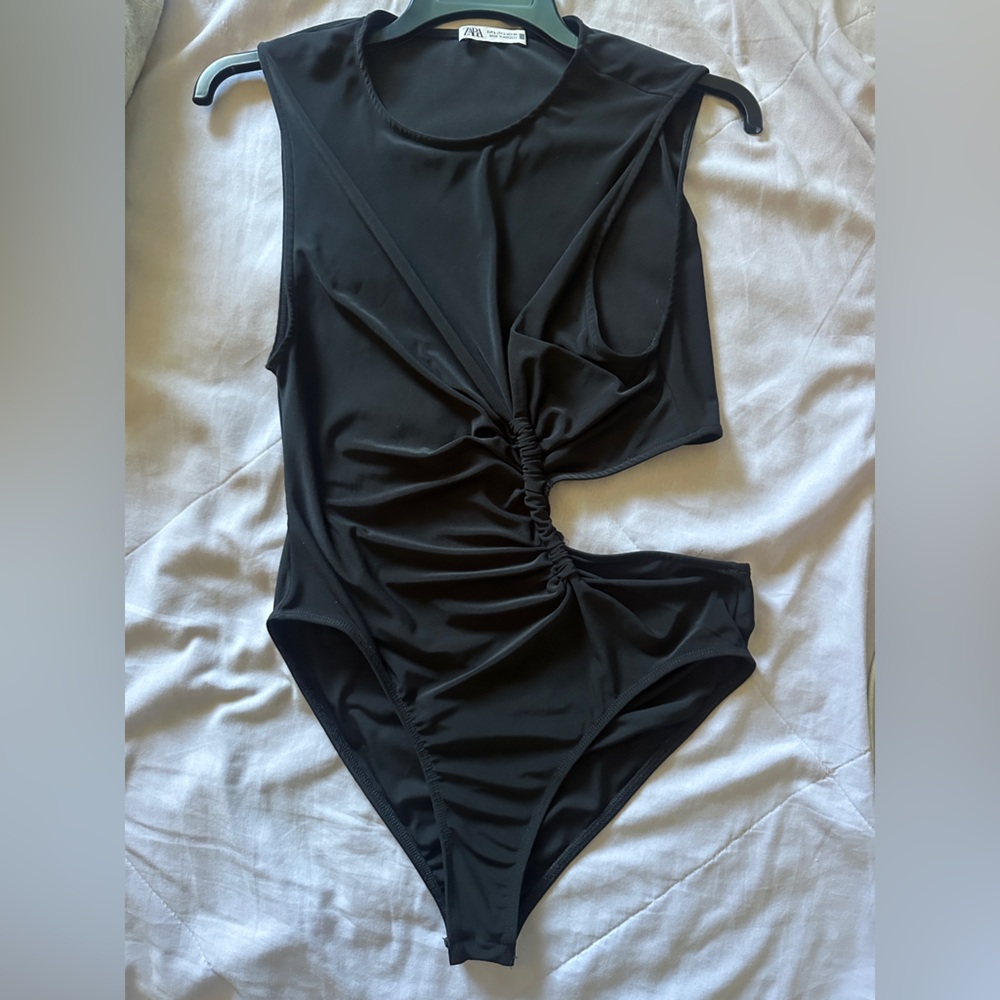 ZARA Side Cut Ruched Bodysuit